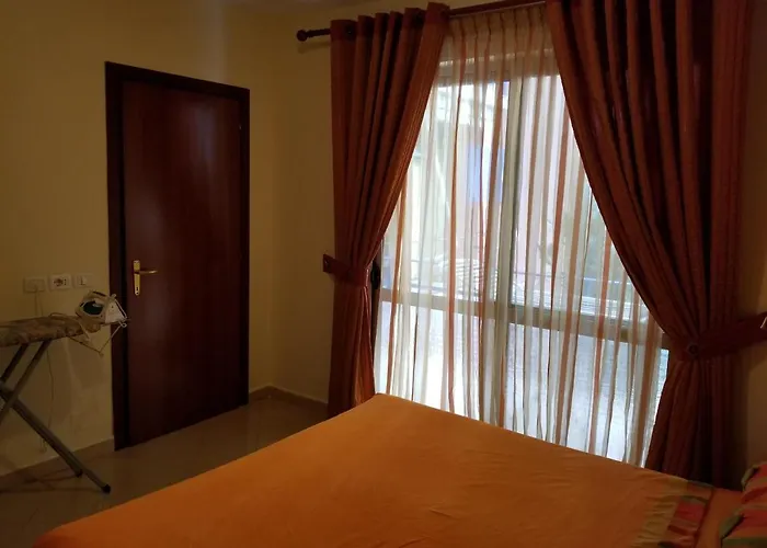 Emiri Apartment Golem (Tirana)